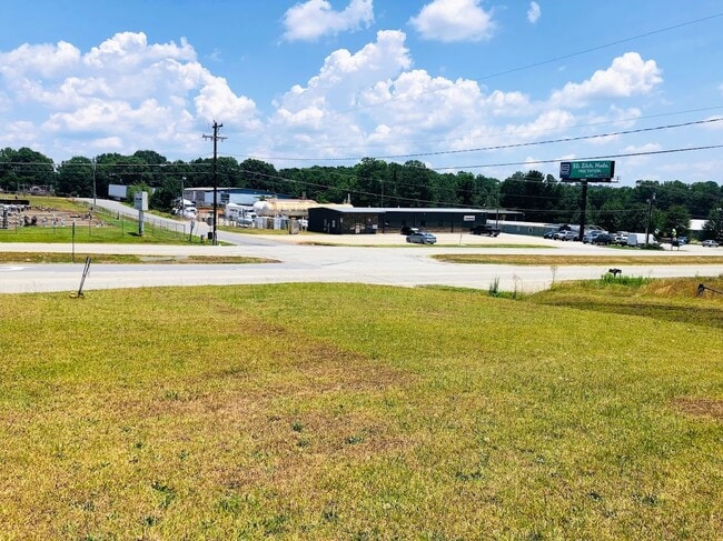 Photo - 8897 Asheville Hwy