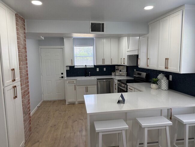 Photo - 1128 NW 15th St