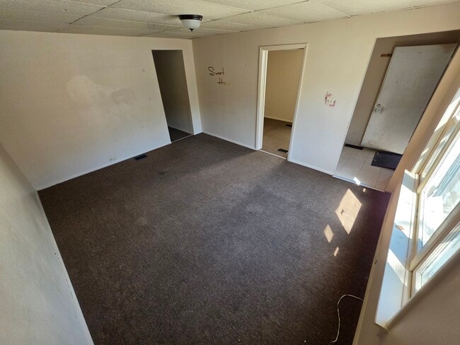 Photo - 612 E 11th St Unidad 1st Floor