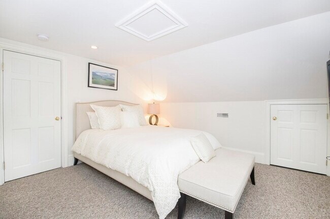 Photo - 62 Riverside St Unit 1