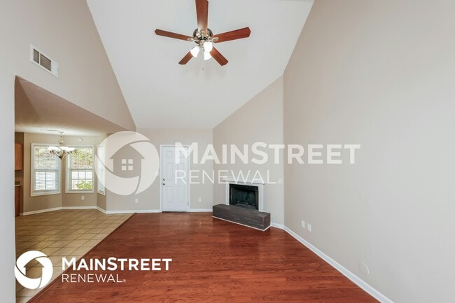 Photo - 706 Squirrels Nest Ct