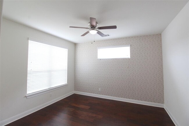 5800 Viejo Dr