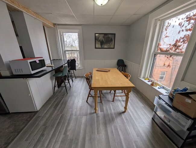 Photo - 508 S 4th St Unit #1