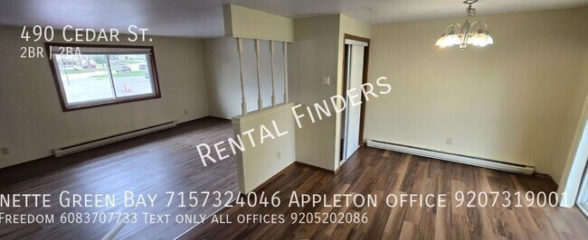 Photo - 490 Cedar St