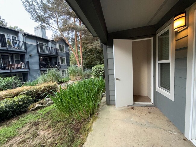Photo - 2 Bed 1 Bath Kirkland