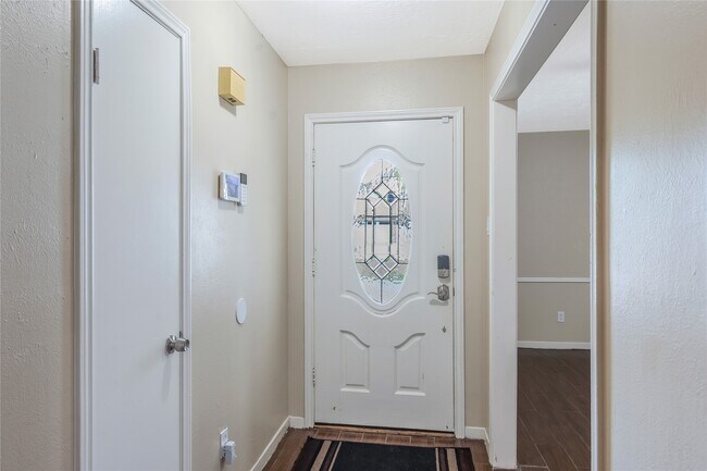 Photo - 8903 Wilson Reid Dr