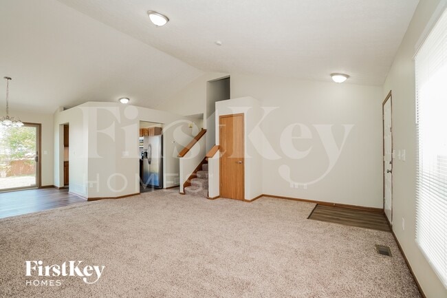 5720 Larksdale Dr