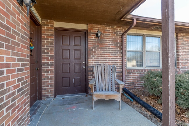 Photo - 1617-1619 Handley Place Unit 1617 Handley Place