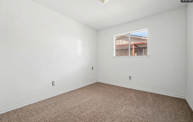 Photo - spacious 4-bedroom, 2-bath home