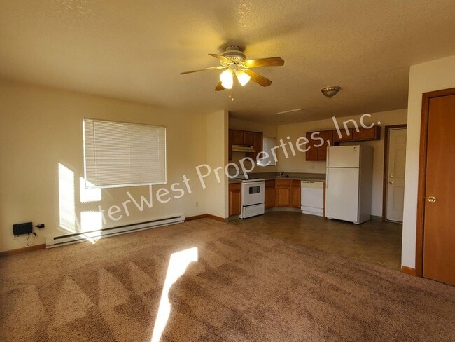 Photo - 2622 SE 84th Ave Unidad B