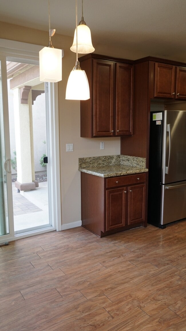 Photo - Beautiful two story home in Roseville!