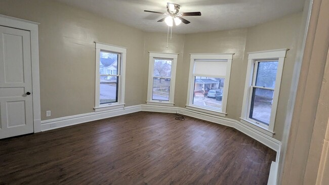 Photo - 109 Irwin Ave Unit 2