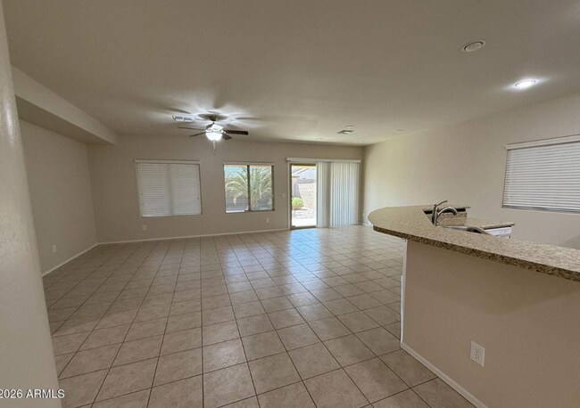 3417 N San Marin Dr