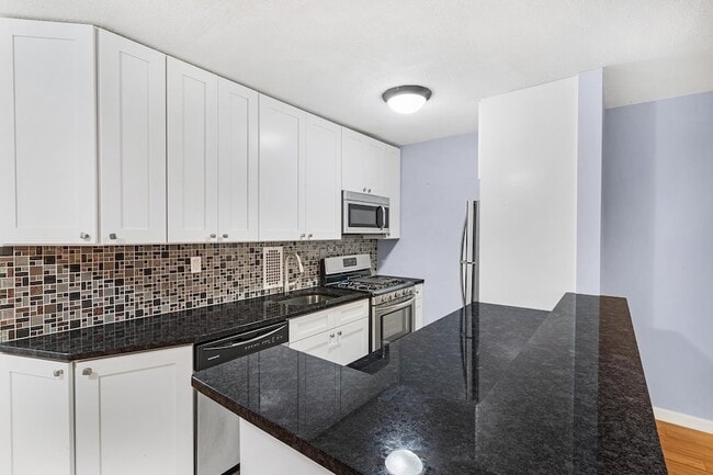 Photo - 201 St Pauls Ave Unit 11L