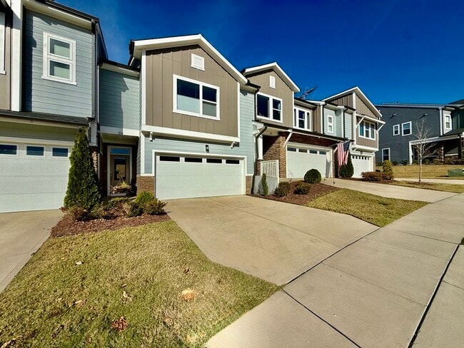 Photo - 254 Deardom Wy