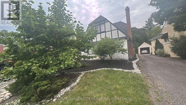 Photo - 56 South Dr