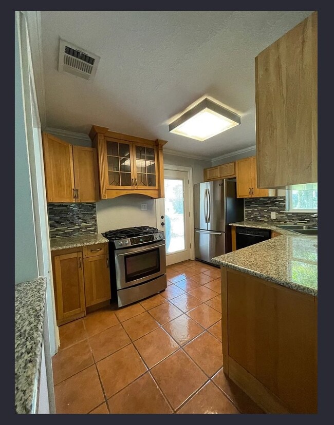 Photo - 4300 Valentine St