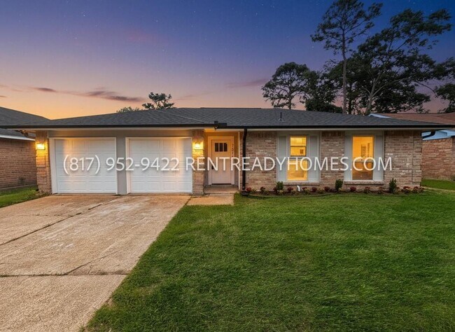 Building Photo - 7810 Birchbark Dr