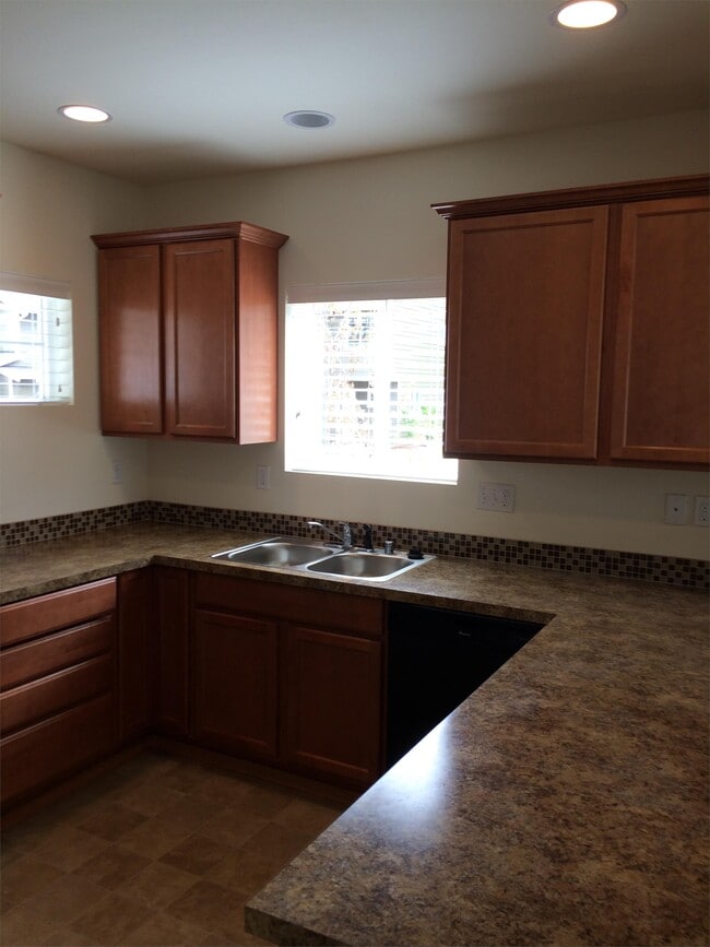 Photo - 2301 116th St SW