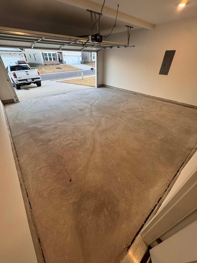 Photo - 112 Keating St