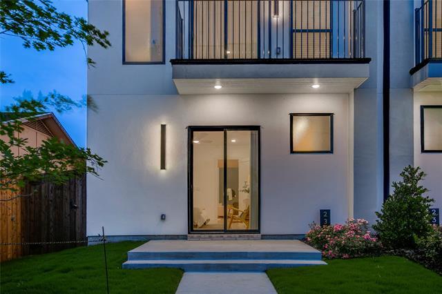 Photo - 2313 S Vernon Ave