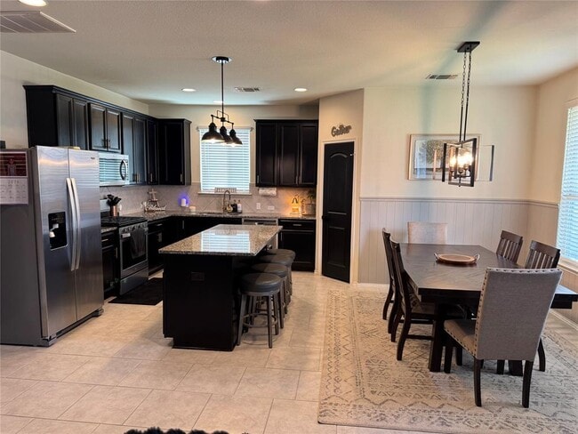 Photo - 204 Eli Whitney Way