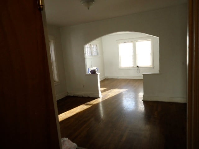 Sala de estar - 4829 Margaretta Ave