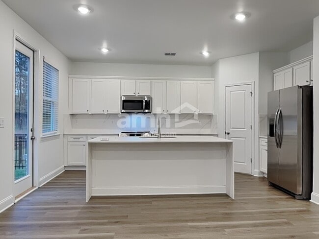 Photo - 1489 Aquamarine Dr