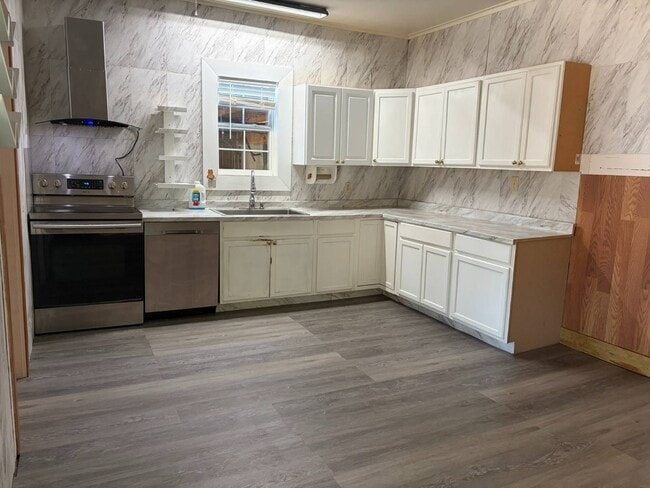 Photo - 1316 Martel St