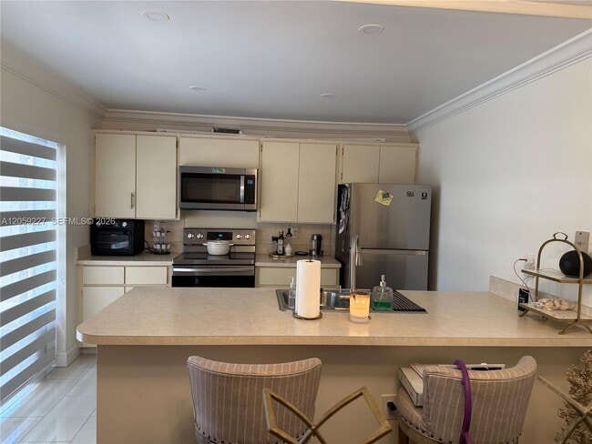 Photo - 731 Buttonwood Ln