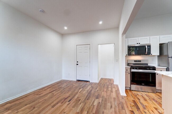 Photo - 522 Elm St Unidad Apt 1