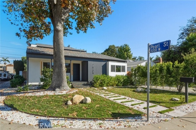 Building Photo - 2536 Cotner Ave