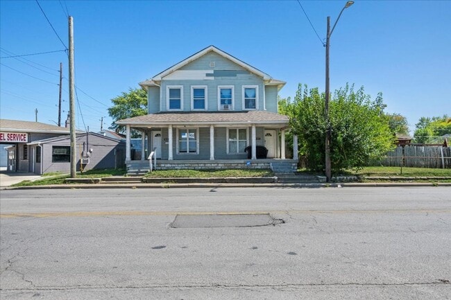 Building Photo - 445-447 N Sherman Unit 447 N Sherman