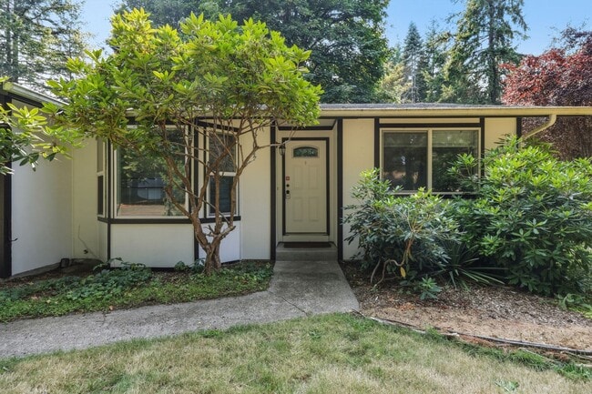 Photo - 6624 Littlerock Rd SW