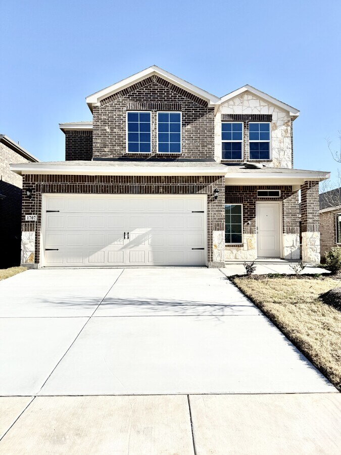 Photo - 1707 Potomac Ln