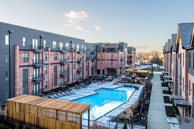 Pool - Vintage Station North