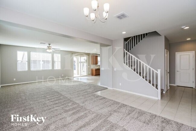 Photo - 2017 Tobias Way