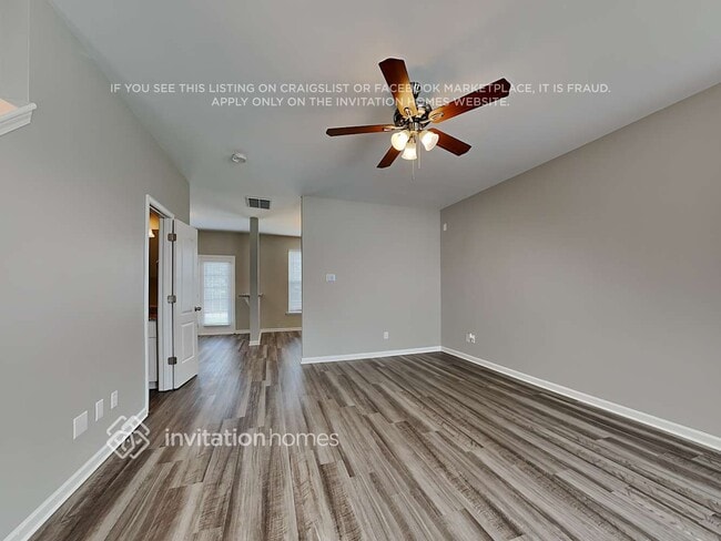 Photo - 118 New York Dr