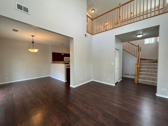 Photo - 1913 Golden Gate Ln