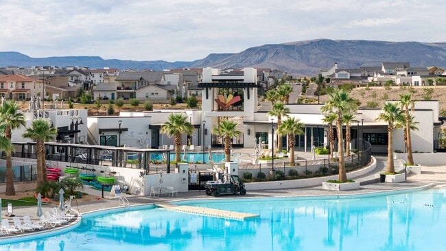 Building Photo - Live the Desert Color Lifestyle - 3 Bedroo... Rental