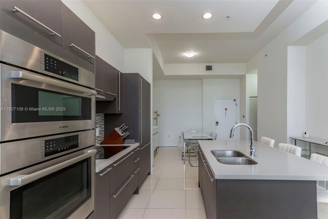 Photo - 7825 NW 107th Ave Unit 817