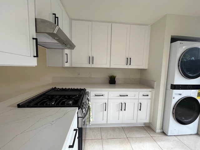kitchen with quartz countertops and backsplash - 1225 N Broadway Townhome