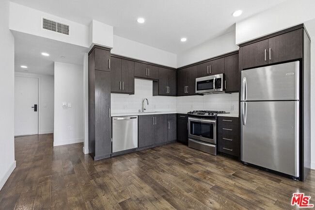 Photo - 10601 Washington Blvd Unit 701