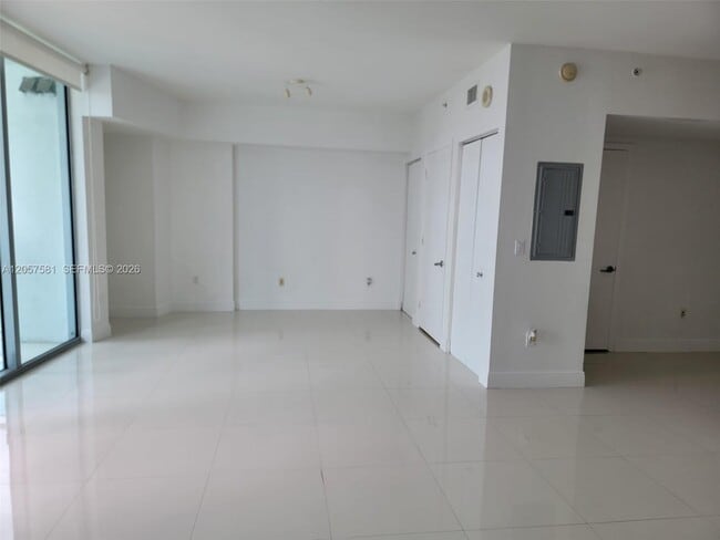 Photo - 350 S Miami Ave Unidad 1515