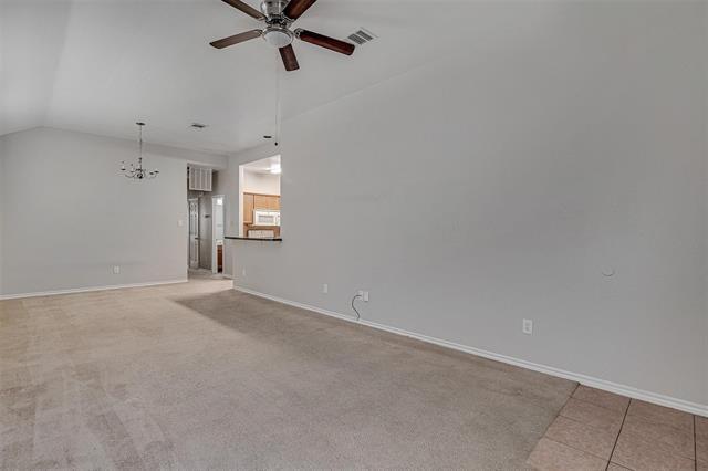 Photo - 827 Walnut St