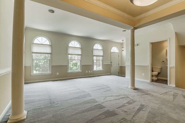 Photo - Discover Your Vienna Oasis!