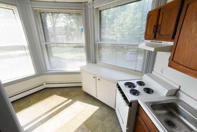 Photo - 245 Clinton St Unidad 1A