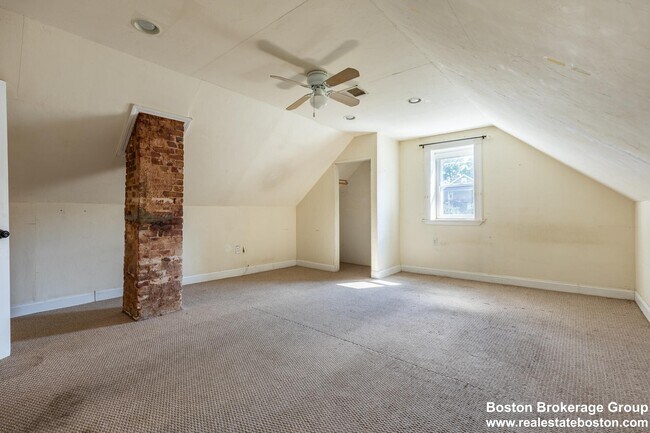 Photo - 61 Hillside St Unit 3