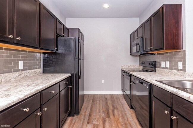 Photo - 1 br, 1 bath Condo - 26742 E University Dr...