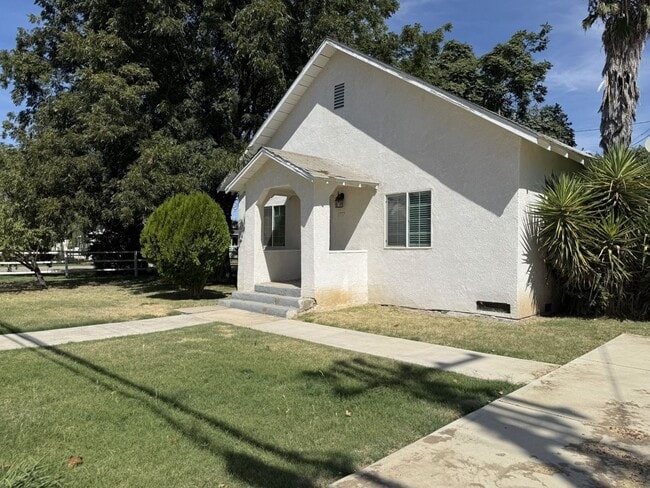 Building Photo - 1777Stretch Unit Stretch - House